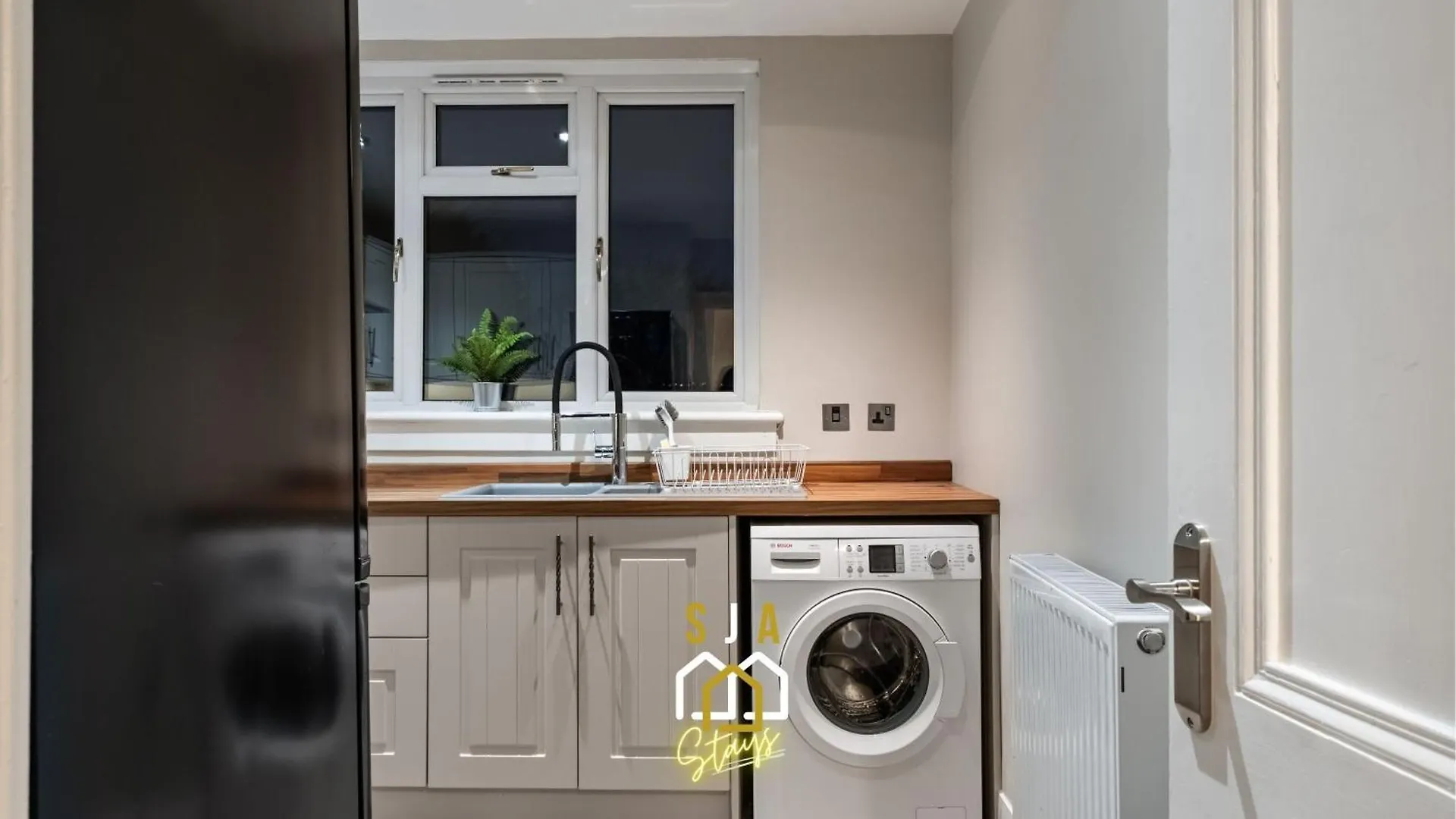Holburn Road Retreat - Sja Stays - 1 Bed Apartment أبردين المملكة المتحدة